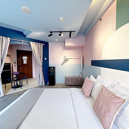 Youre At - The Majesty Apartment Bandung Dış mekan fotoğraf